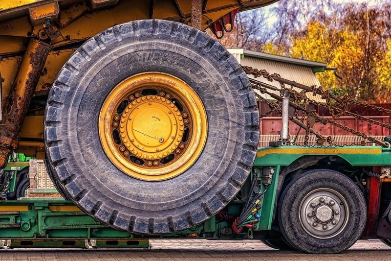 Tombereau 2026 : lequel choisir pour vos chantiers les plus exigeants ?